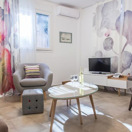 Acropolis Quiet Apartment Athene Buitenkant foto